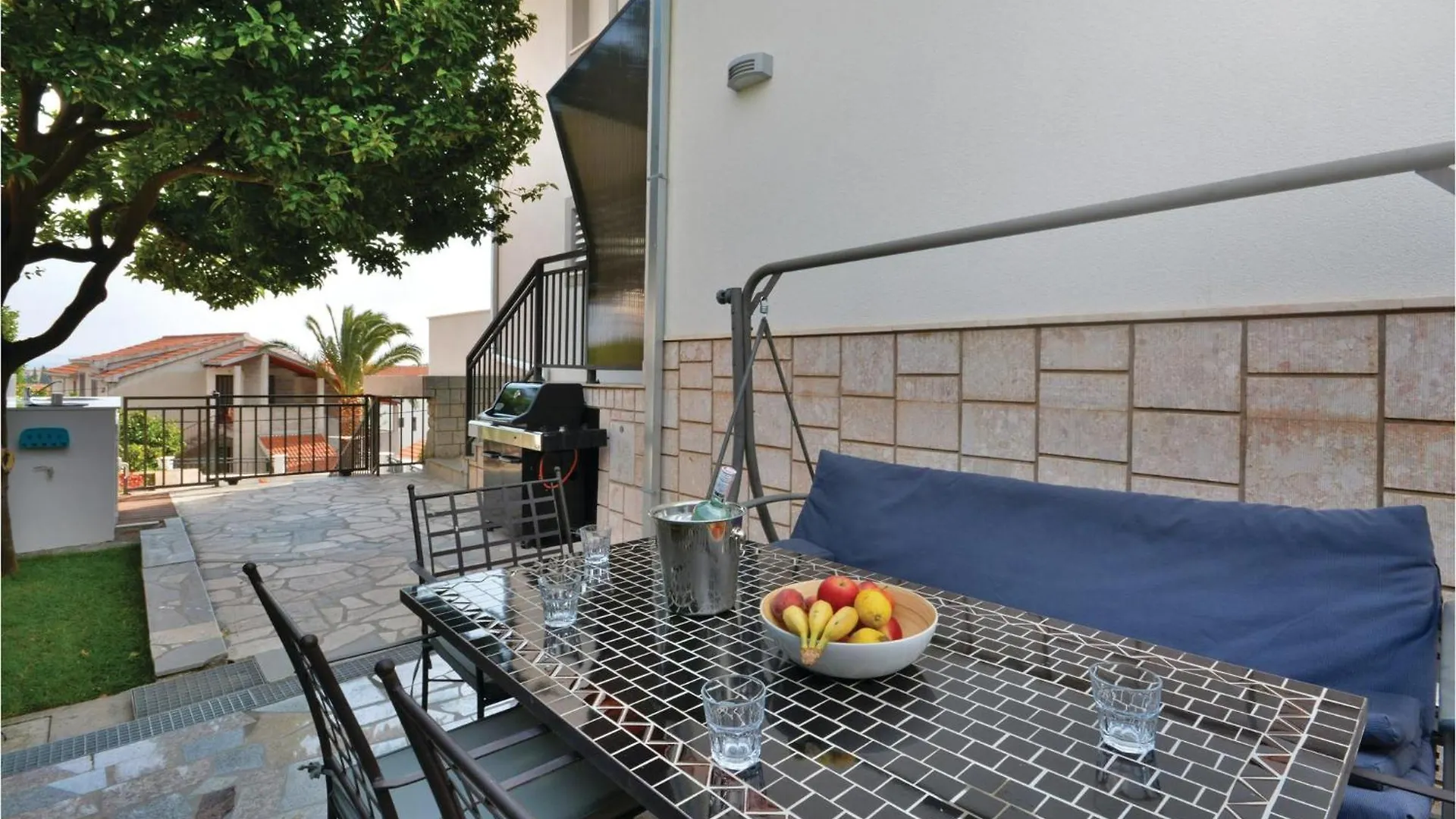 Lovely Home In Split With House Sea View 0*,