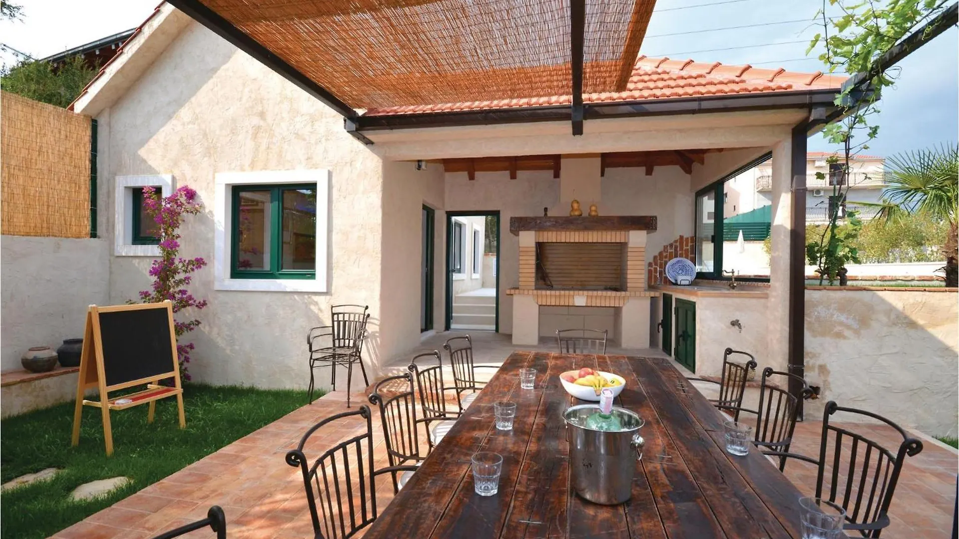Prázdninový dům Lovely Home In Split With House Sea View Chorvatsko
